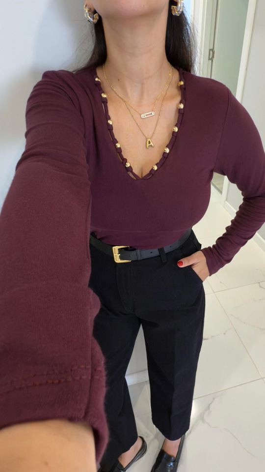 Senveta Bordo Yaka Boncuk Detaylı Bluz