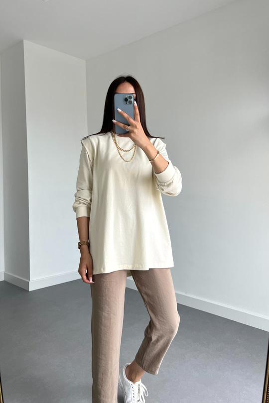 Ekru Omuz Detaylı Sweatshirt