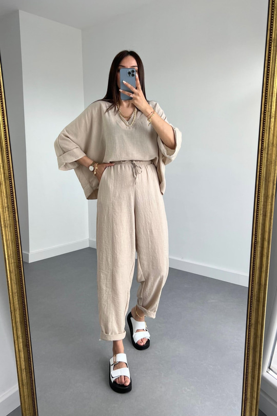 Oysho Model Taş Rengi Keten Takım