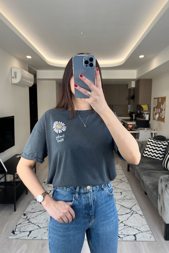 Antraist Yıkamalı Daisy Tişört