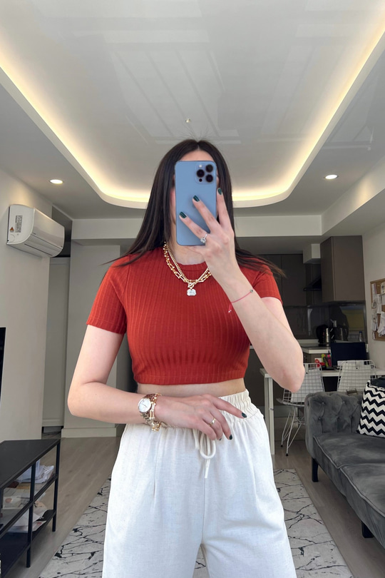 Kiremit Fitilli Crop Tişört