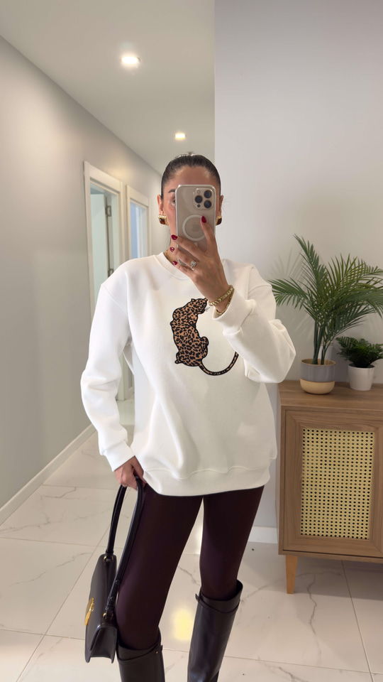 Todrea Beyaz Leopar Figürlü Sweat