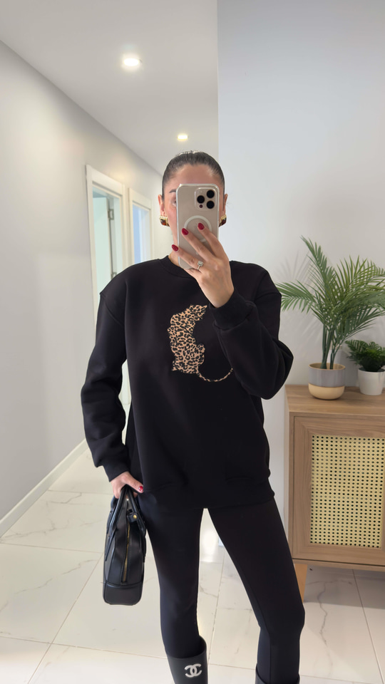 Todrea Siyah Leopar Figürlü Sweat