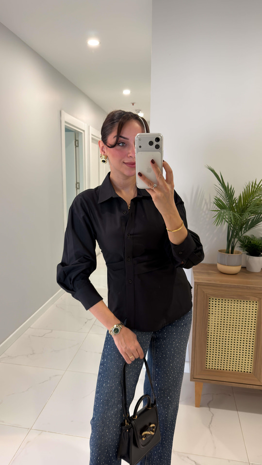 Werra Siyah Drape Detaylı Gömlek