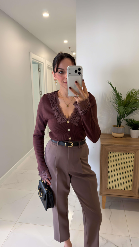 Yocre Cherry Dantel Detaylı Hırka