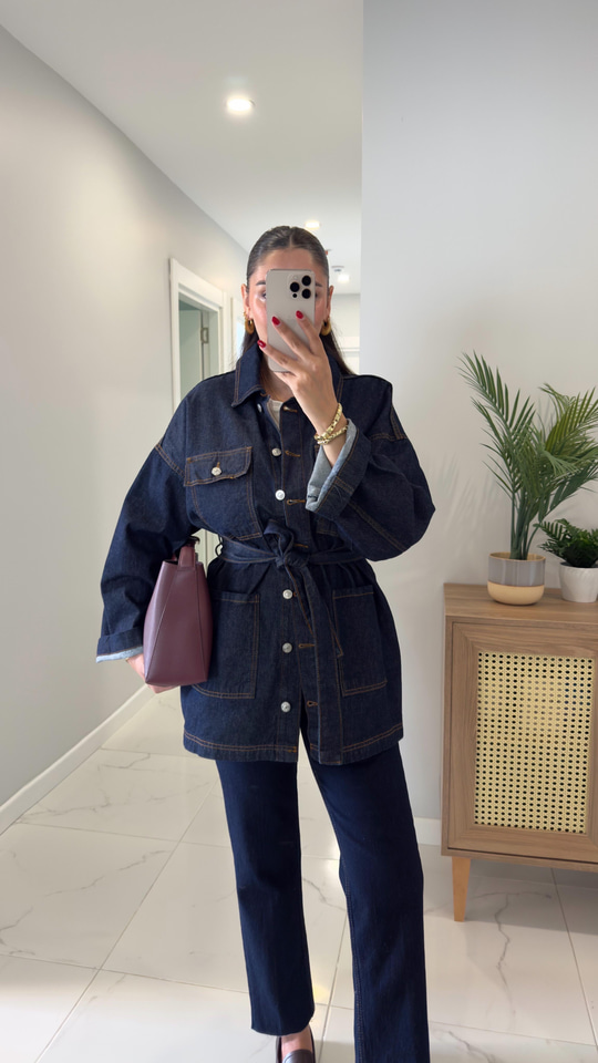 Yuggy Dark Blue Cep Detaylı Kuşaklı Denim Ceket