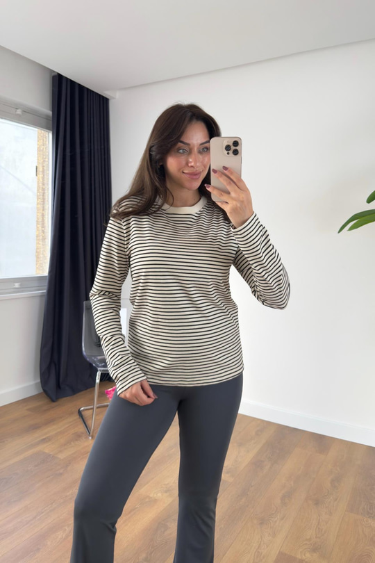Zenda Ekru Siyah Çizgili Bisiklet Yaka Sweatshirt