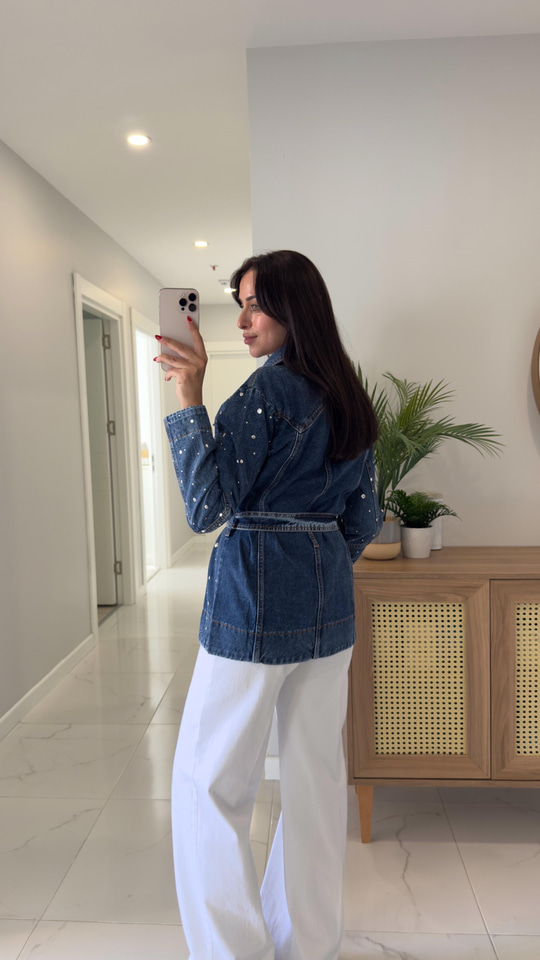 Zenia Mavi Zımba Detaylı Kuşaklı Kot Ceket
