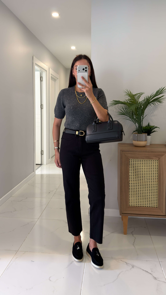 Ritta Siyah Kesik Paça Boy Fit Jean
