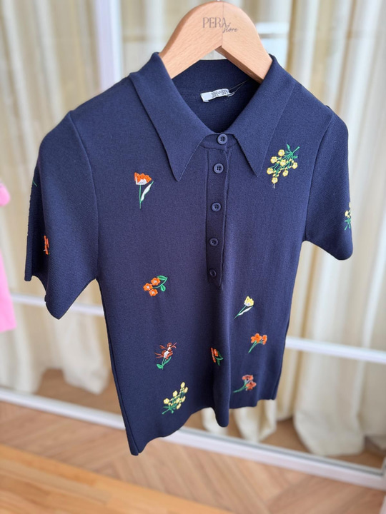 Çiçek Nakışlı Polo Yaka Lacivert Triko Tshirt