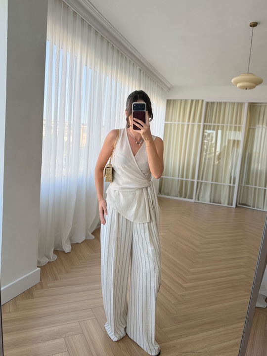 Çiçek Çizgili Keten Karışımlı Pantolon