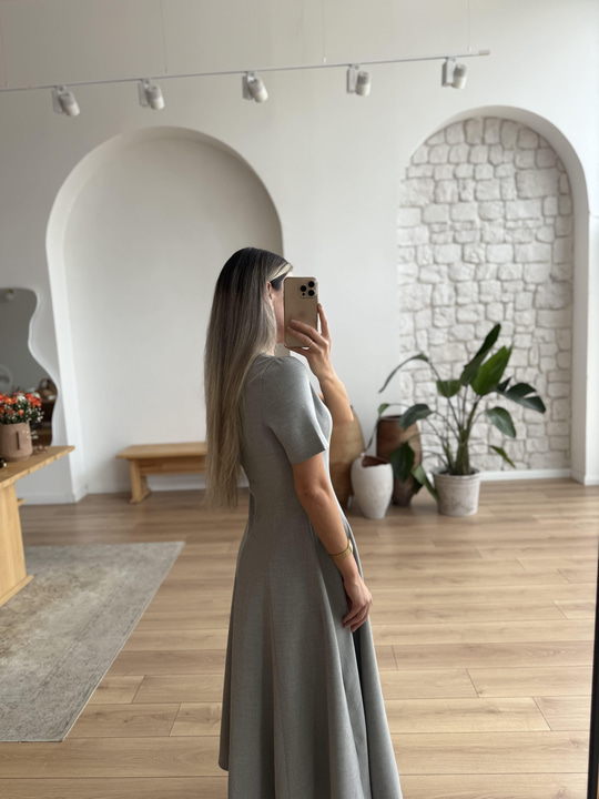 Dikiş Detaylı Gri Elbise