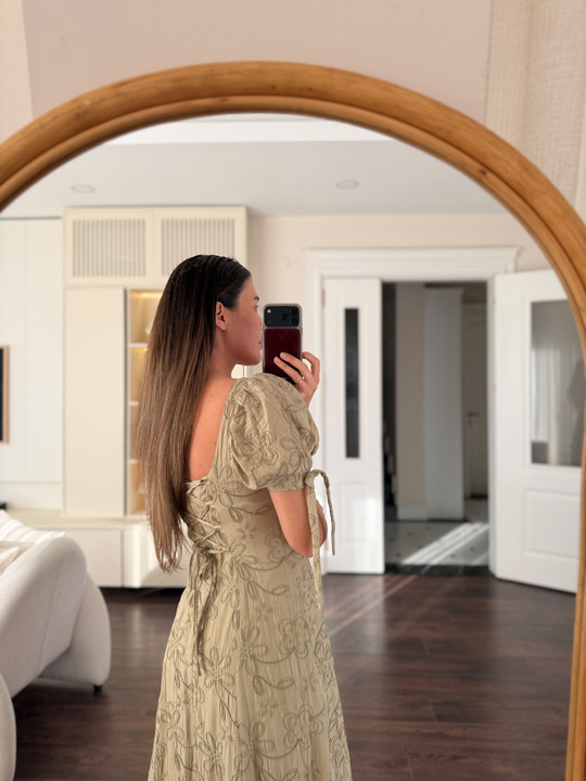 Diva Çiçek Nakışlı Haki Balon Kol Elbise