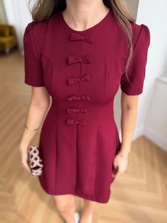 Fiyonk Detaylı Bordo Elbise