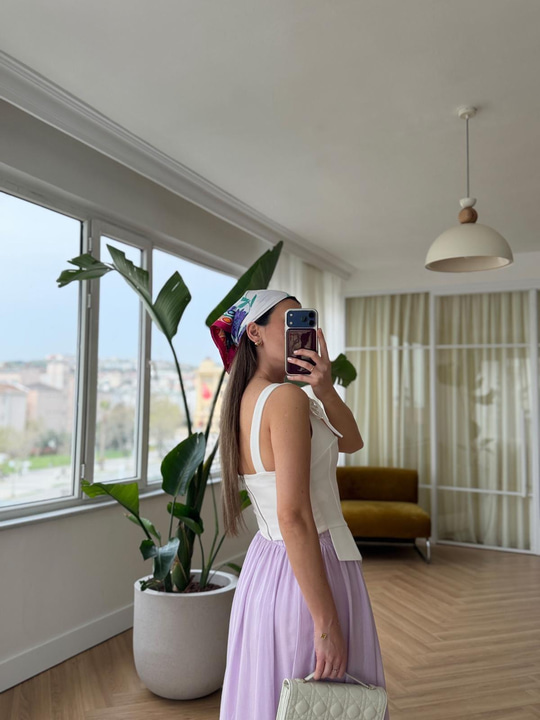 Flora Beyaz Büstiyer