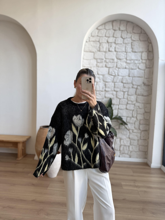 Floral Desen Tüylü Triko