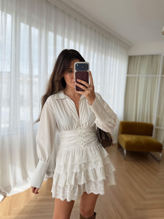 Flowy Elbise