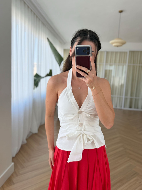 Halter Yaka Sedef Düğmeli Bluz