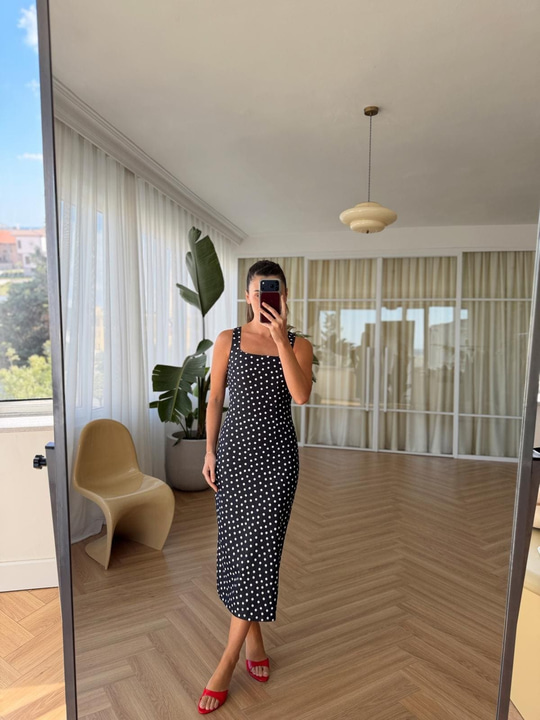 Kare Yaka Puantiyeli Denim Elbise
