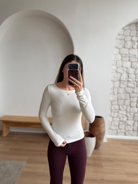 Kayık Yaka Uzun Kol Ekru Body