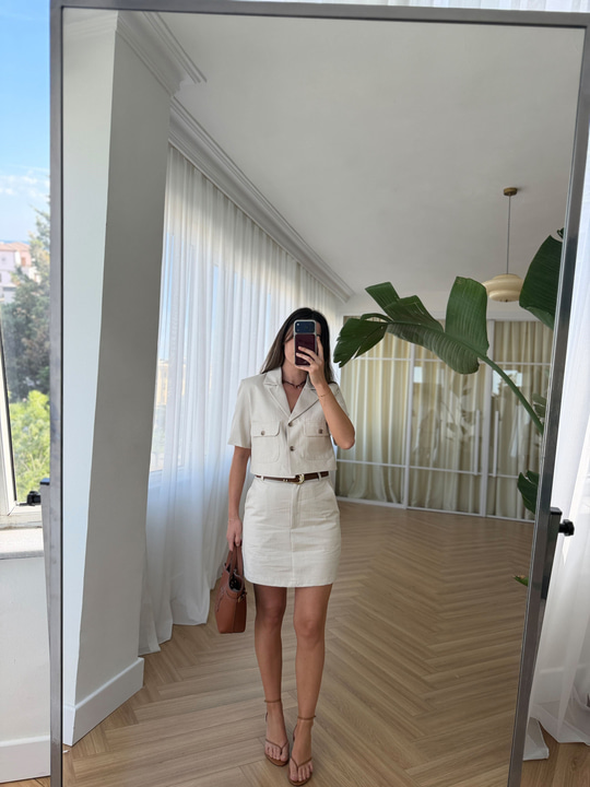 Keten Ceket ve Şort Astarlı Kemerli Etek Takım