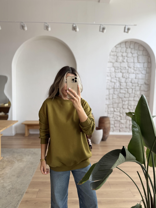 Marly Olive Sweat
