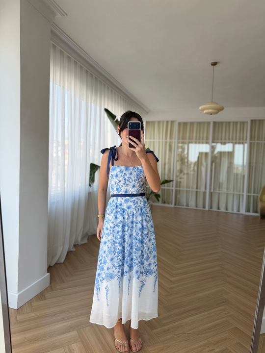 Mavi Kurdela Detaylı Floral Elbise