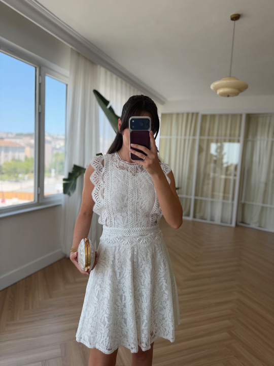 Mery Dantel Ve Güpür Detaylı Elbise