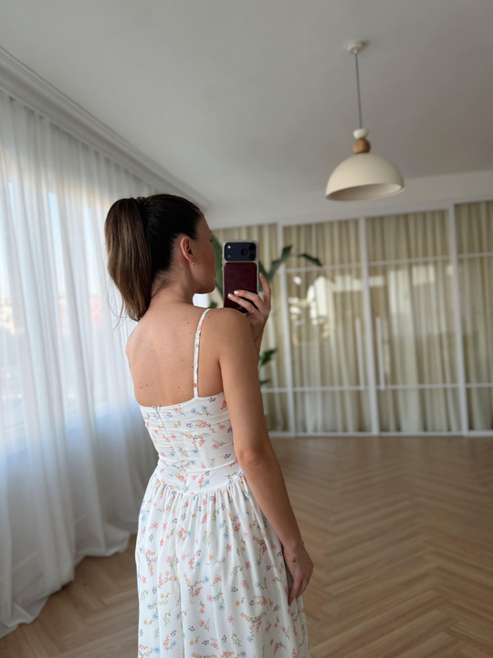 Nosa Floral Desen Beyaz Elbise