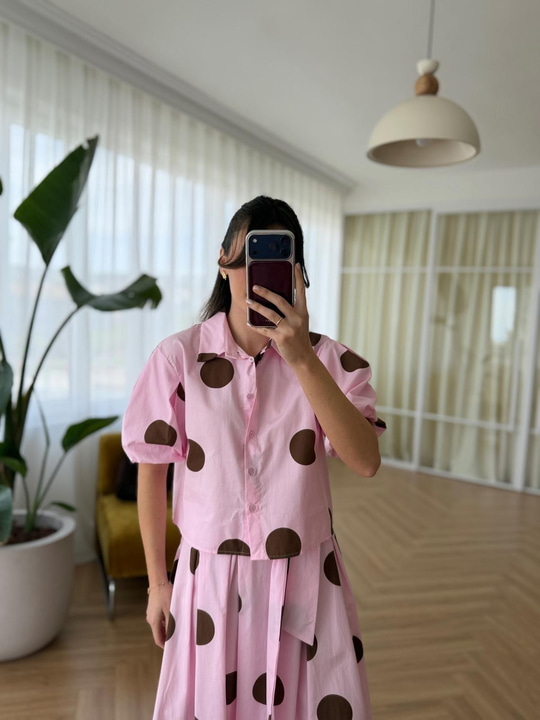 Puantiyeli Pembe Etek-Gömlek Takım