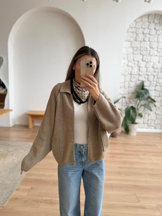 Reglan Kol Fermuarlı Vizon Triko Ceket