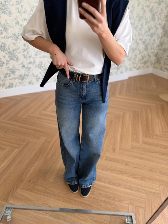 Siyah Kemerli Koyu Mavi Jean