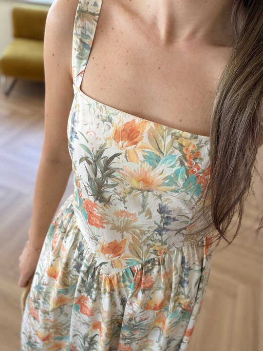 Soft Bloom Elbise