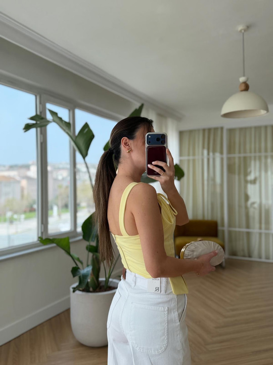 Ütü İzli Beyaz Mom Jean