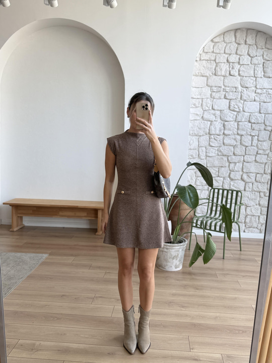 Vizon Selanik Kumaş Kısa Elbise