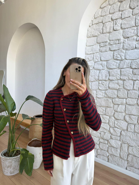Yaka Detaylı Çizgili Bordo Hırka