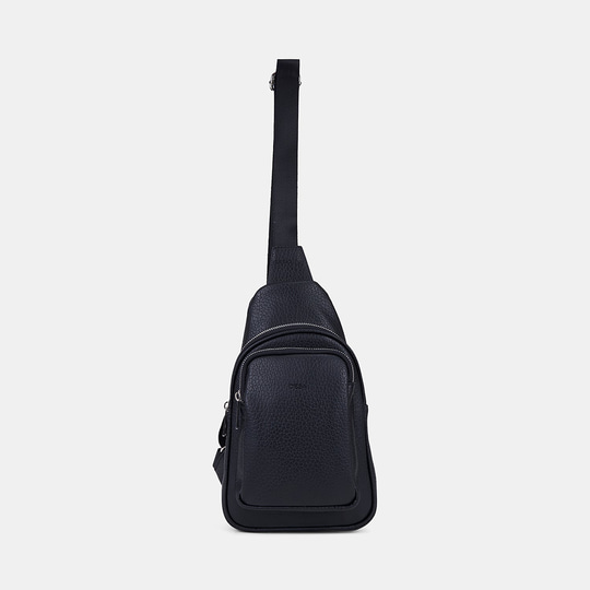 AYC-005 SS26 ERKEK POSTACI ÇANTASI