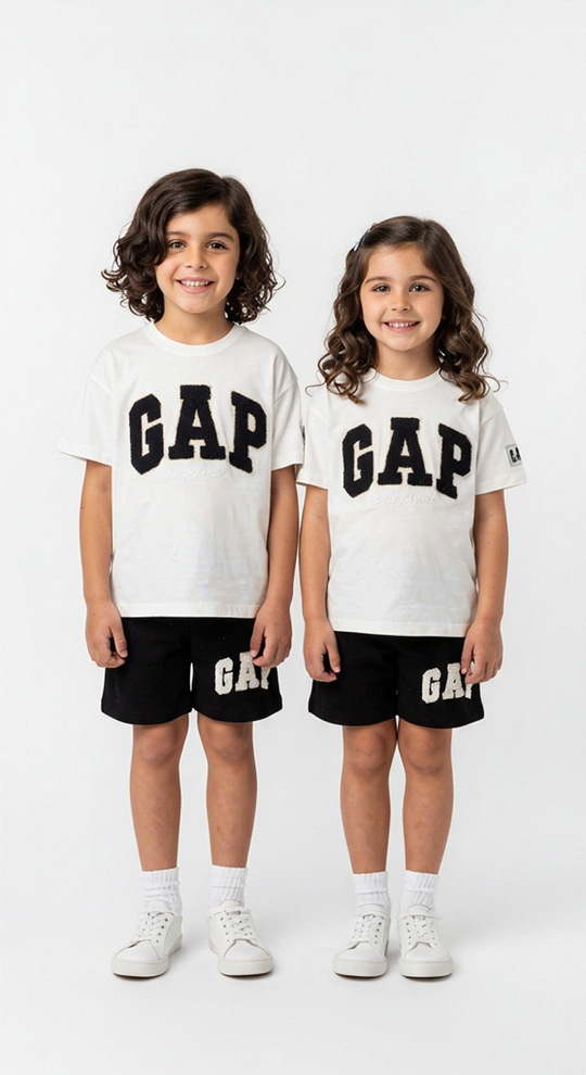 Punch İşlemeli Gap Şortlu Takım