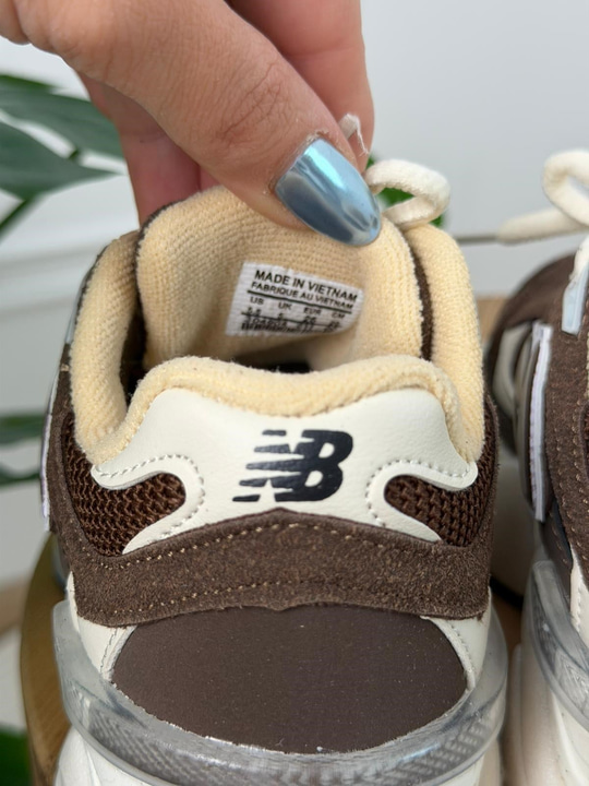 Unisex Spor Logolu Ayakkabı