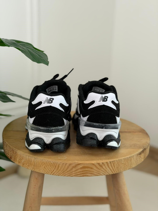 Unisex Spor Logolu Ayakkabı