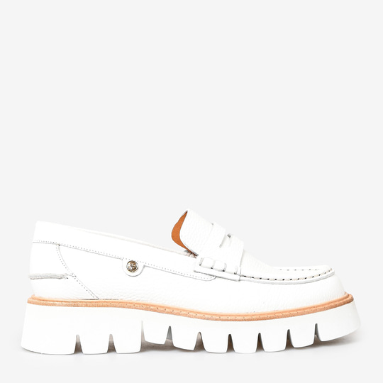 Beyaz Deri Kadın Loafer