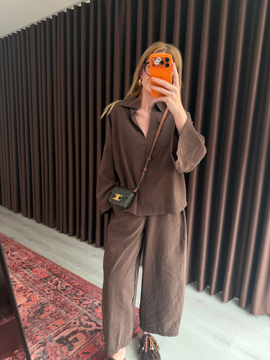 COS Model V Yaka Acıkahve Takım