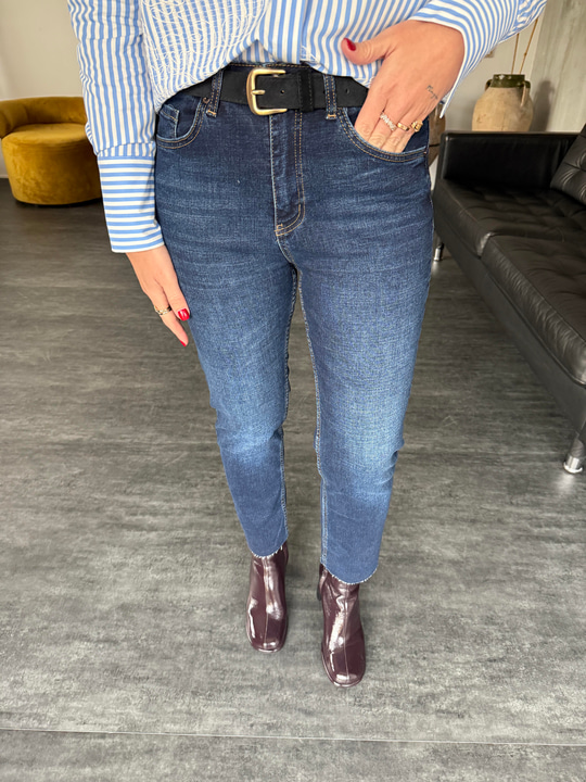 Orijinal Marka , Büyük Beden Aralığı , Kesik Paça , Likralı Blue Jean