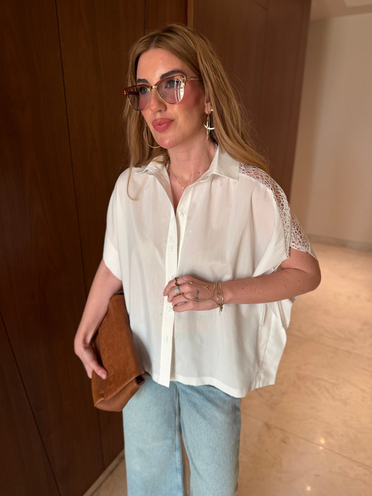 Orijinal Model , Kolu Büzgülü , Dantel Detaylı Poplin Gömlek