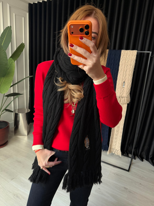 Orijinal Model Teddy İşlemeli Siyah Atkı
