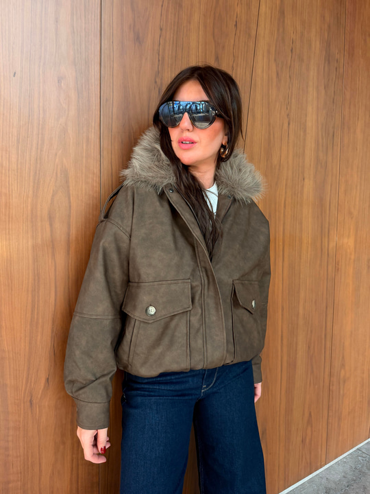 Orijinal Model , Yakası Çıkabilir Kürklü , Kahve Deri Mont