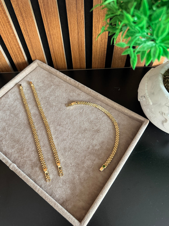 Rlx Model Gold Bileklik