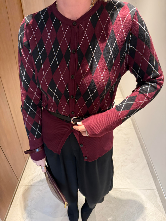 Orijinal Model , Bordo & Siyah Baklava Desenli , Kemerli Triko Hırka