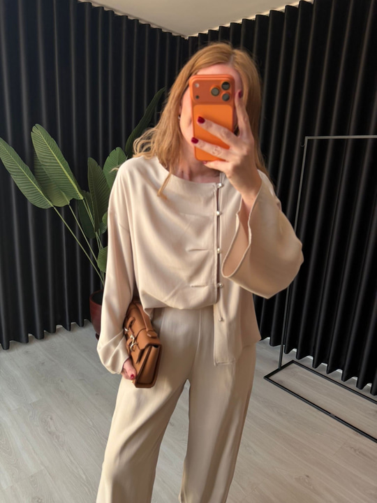 Orijinal Model , Bej , Yandan Düğmeli , Premium Tok Tencel , Takım