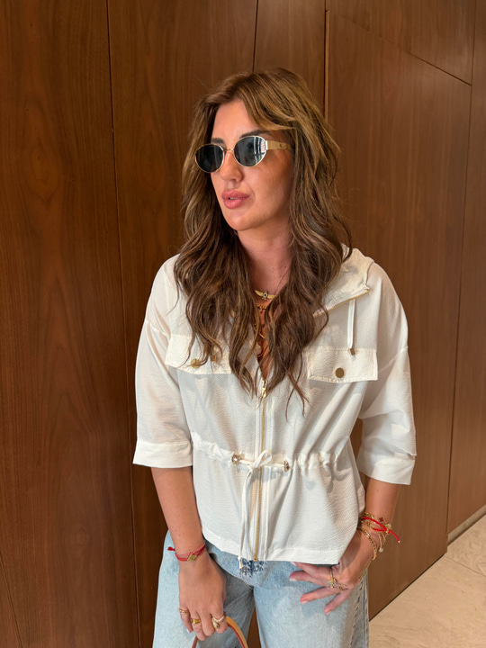 Orijinal Model , Gold Detaylı , Beyaz Premium Ceket